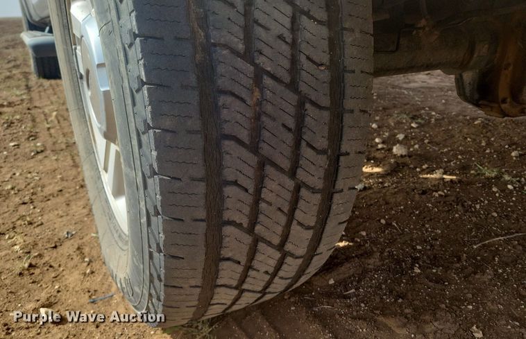 image for item KD9279 2004 Ford F150  SuperCrew pickup truck