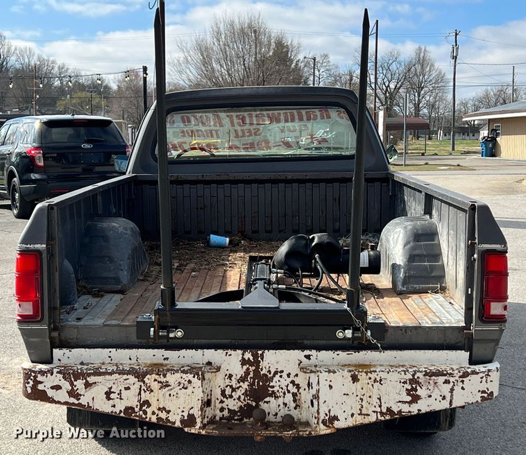 image for item KR9472 1982 Dodge W250  pickup truck