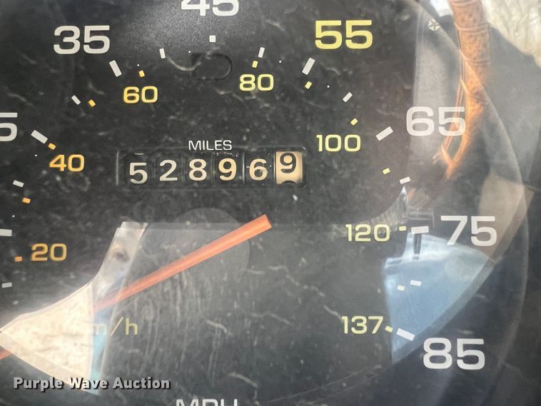 image for item KR9472 1982 Dodge W250  pickup truck