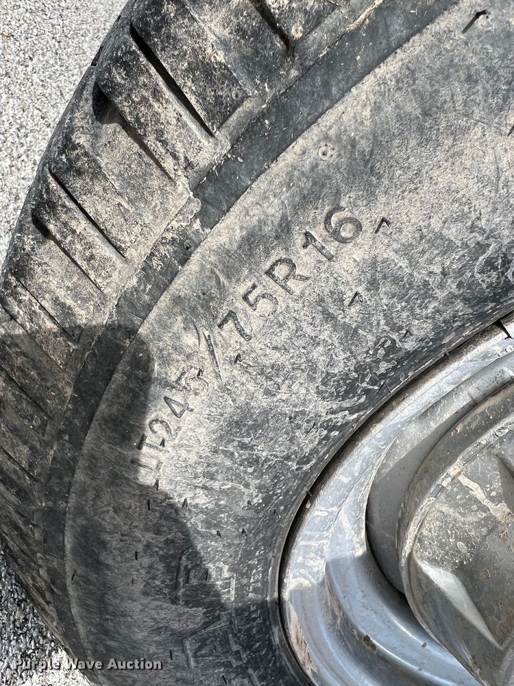 image for item KR9472 1982 Dodge W250  pickup truck