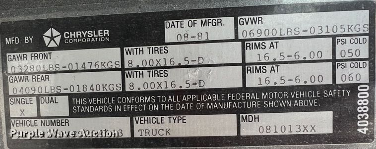 image for item KR9472 1982 Dodge W250  pickup truck