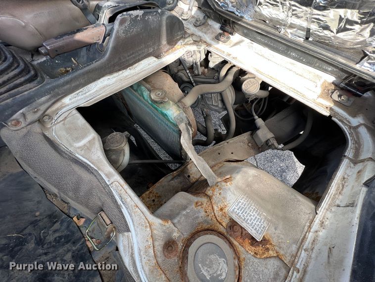 image for item KR9476 1994 Daihatsu HiJet  mini truck