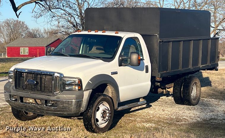 image for item KR9525 2006 Ford F450 Super Duty  dump flatbed truck