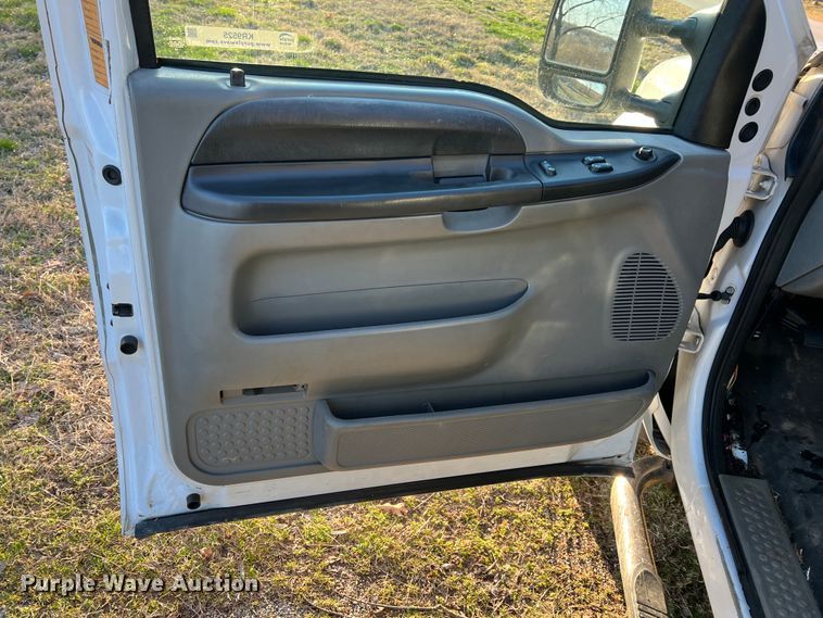 image for item KR9525 2006 Ford F450 Super Duty  dump flatbed truck