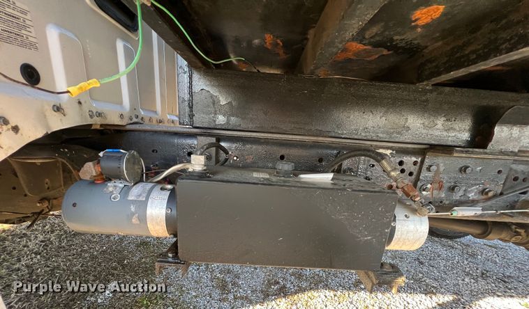 image for item KR9525 2006 Ford F450 Super Duty  dump flatbed truck