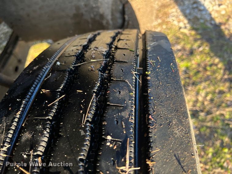 image for item KR9525 2006 Ford F450 Super Duty  dump flatbed truck