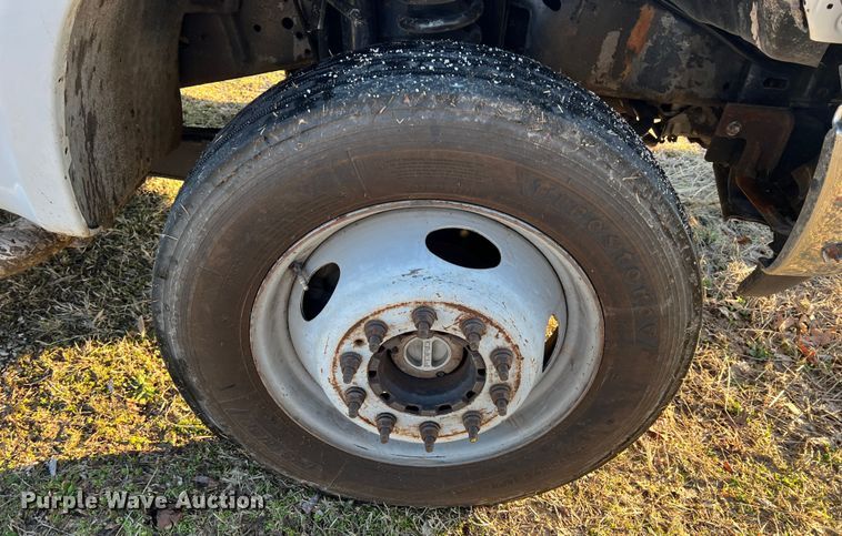 image for item KR9525 2006 Ford F450 Super Duty  dump flatbed truck