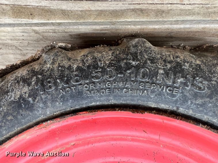 image for item KR9527 Kubota BX2670 tractor with 2017 Kubota trailer