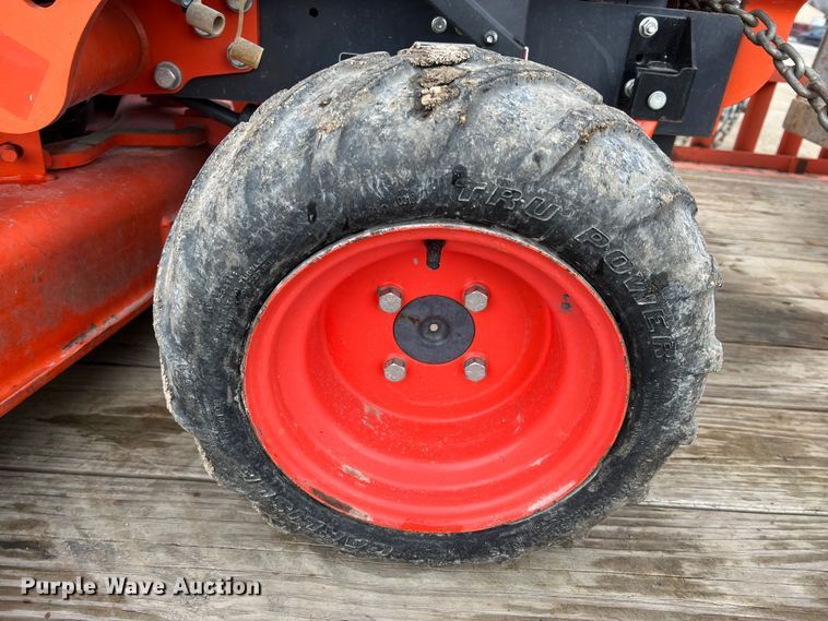 image for item KR9527 Kubota BX2670 tractor with 2017 Kubota trailer