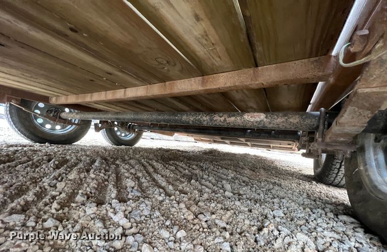 image for item KR9527 Kubota BX2670 tractor with 2017 Kubota trailer