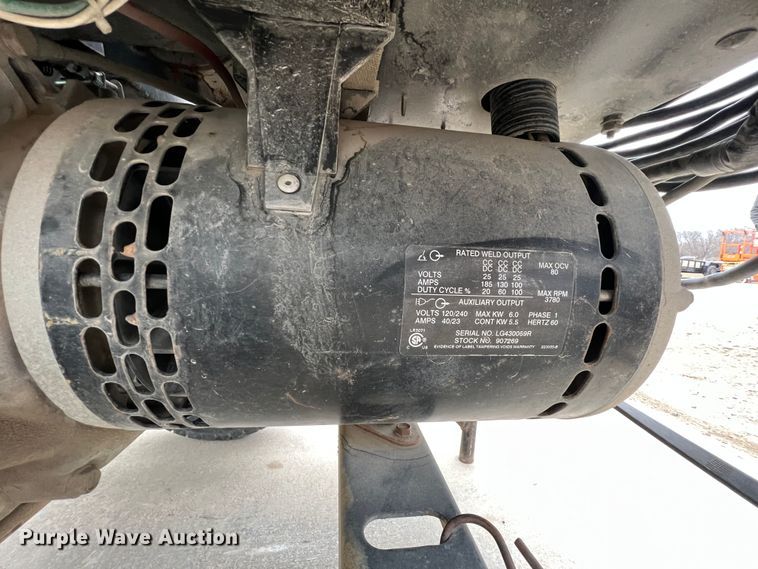 image for item KR9531 Miller Bluestar 185  welder/generator