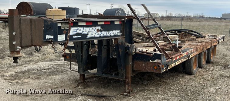 image for item KR9533 2007 Eager Beaver 25XPT  equipment trailer