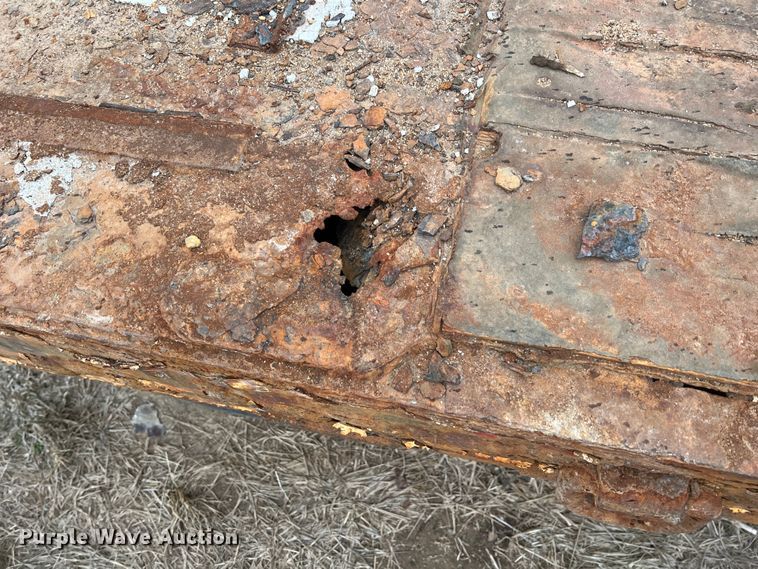 image for item KR9533 2007 Eager Beaver 25XPT  equipment trailer