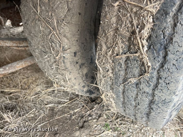 image for item KR9533 2007 Eager Beaver 25XPT  equipment trailer