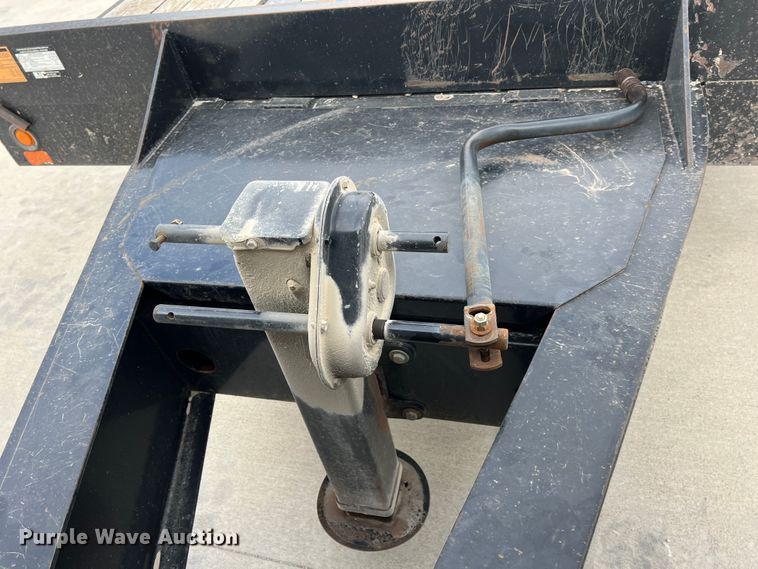 image for item KR9535 2017 Eager Beaver 20XPT  equipment trailer