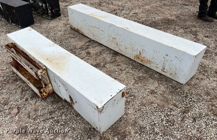 image for item KR9537 (2) toolboxes