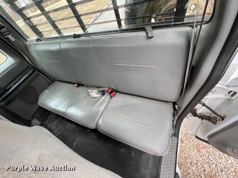 image for item KR9538 2007 Ford F350 Super Duty XL  SuperCab flatbed pickup truck