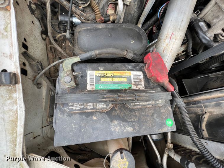 image for item KR9538 2007 Ford F350 Super Duty XL  SuperCab flatbed pickup truck