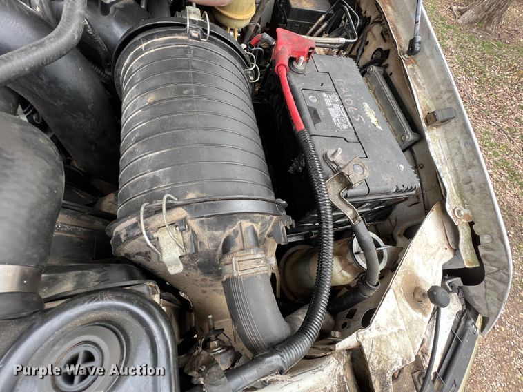 image for item KR9538 2007 Ford F350 Super Duty XL  SuperCab flatbed pickup truck