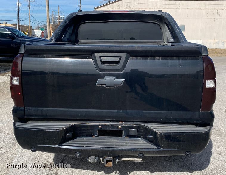 image for item KV9730 2007 Chevrolet Avalanche  Crew Cab pickup truck