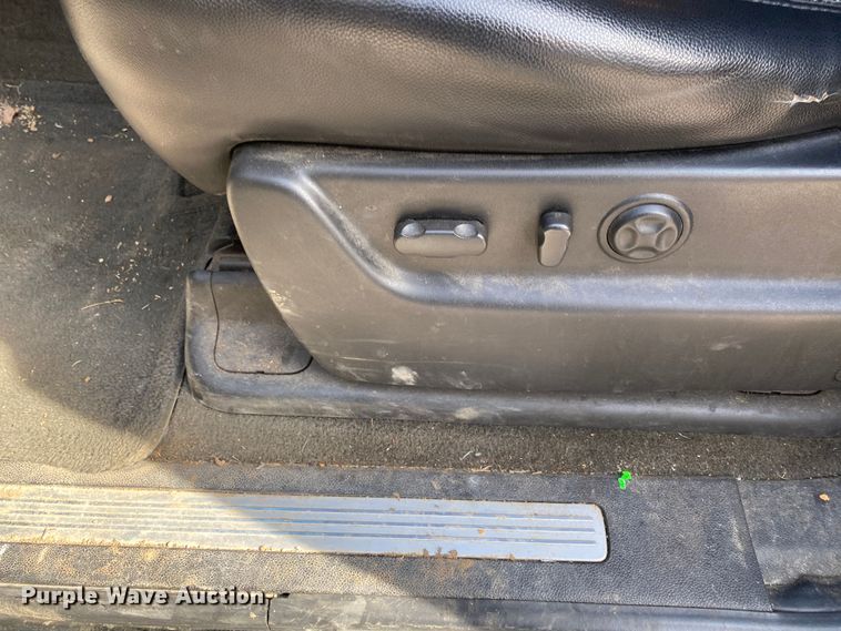 image for item KV9730 2007 Chevrolet Avalanche  Crew Cab pickup truck