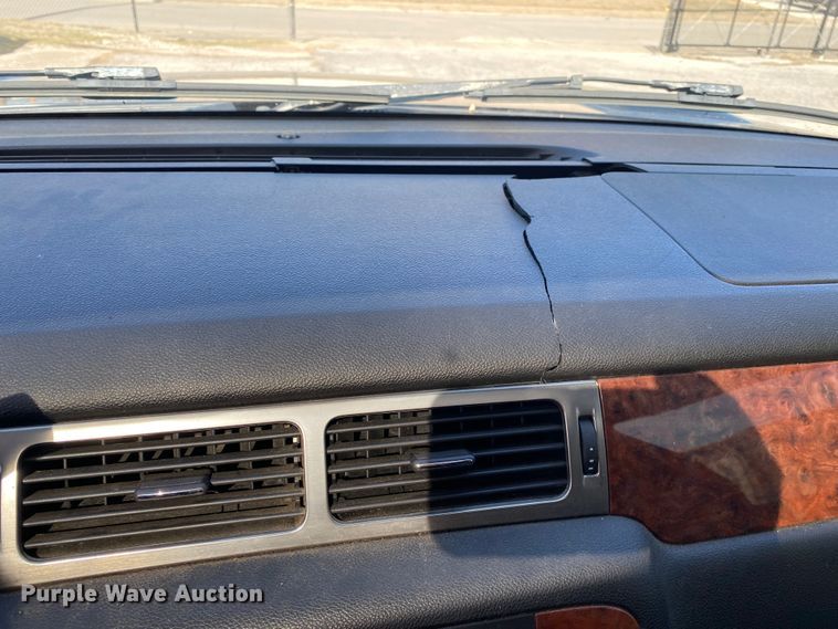 image for item KV9730 2007 Chevrolet Avalanche  Crew Cab pickup truck