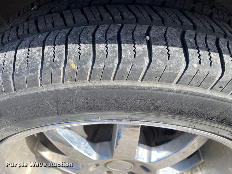 image for item KV9730 2007 Chevrolet Avalanche  Crew Cab pickup truck