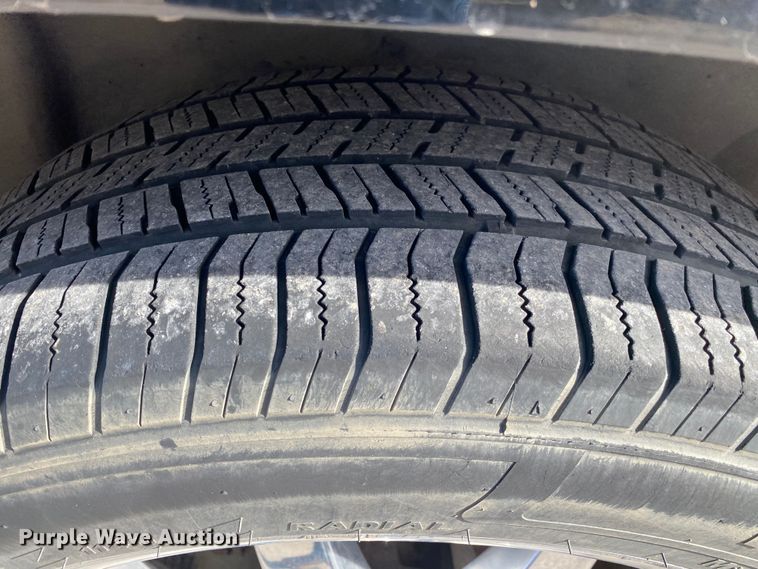 image for item KV9730 2007 Chevrolet Avalanche  Crew Cab pickup truck