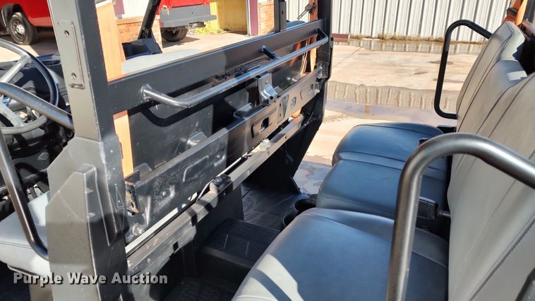 image for item LA9339 Polaris  utility vehicle