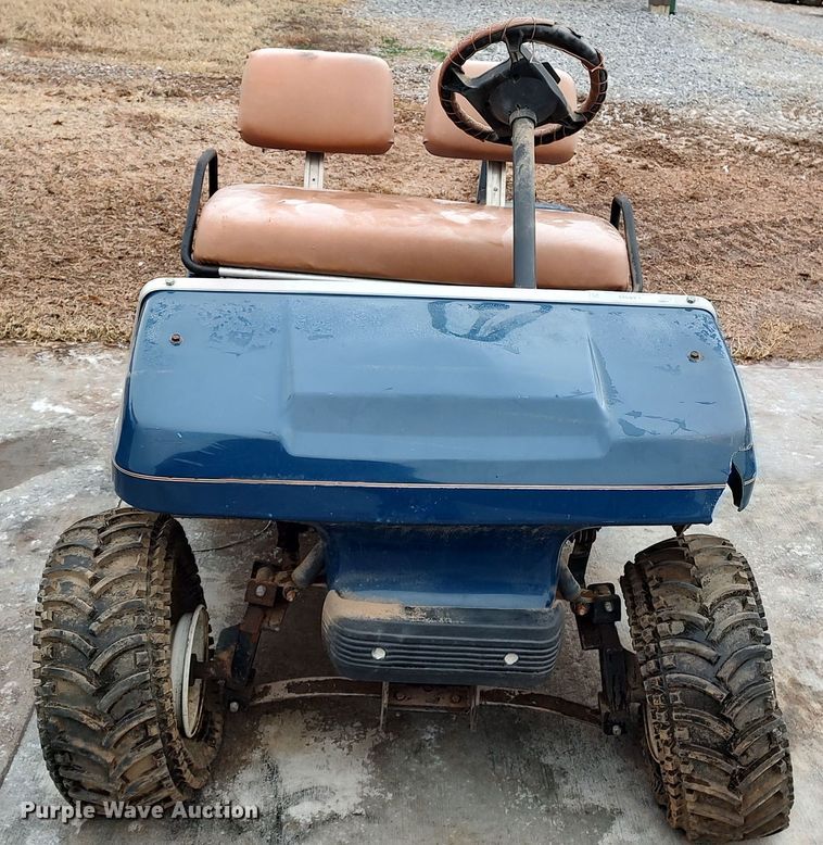 image for item LA9361 Club Car  golf cart