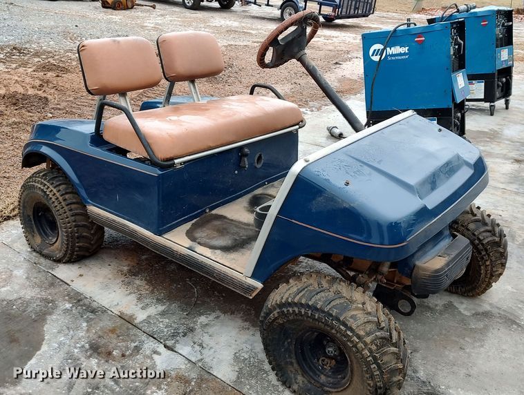 image for item LA9361 Club Car  golf cart