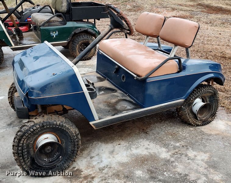 image for item LA9361 Club Car  golf cart