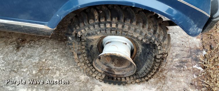 image for item LA9361 Club Car  golf cart