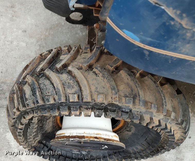 image for item LA9361 Club Car  golf cart