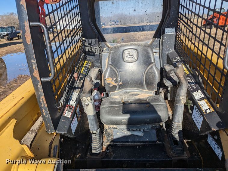 image for item LF9696 2008 John Deere CT322  tracked skid steer loader