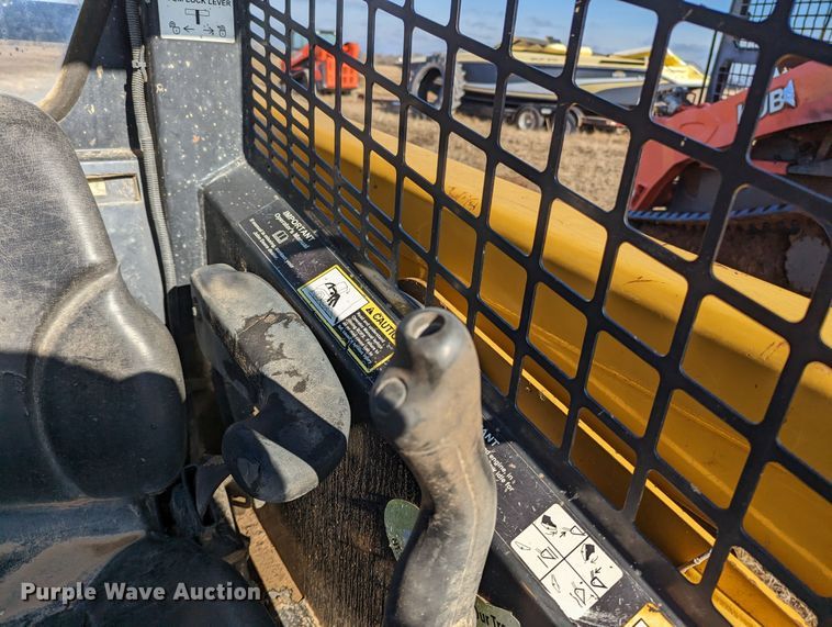 image for item LF9696 2008 John Deere CT322  tracked skid steer loader