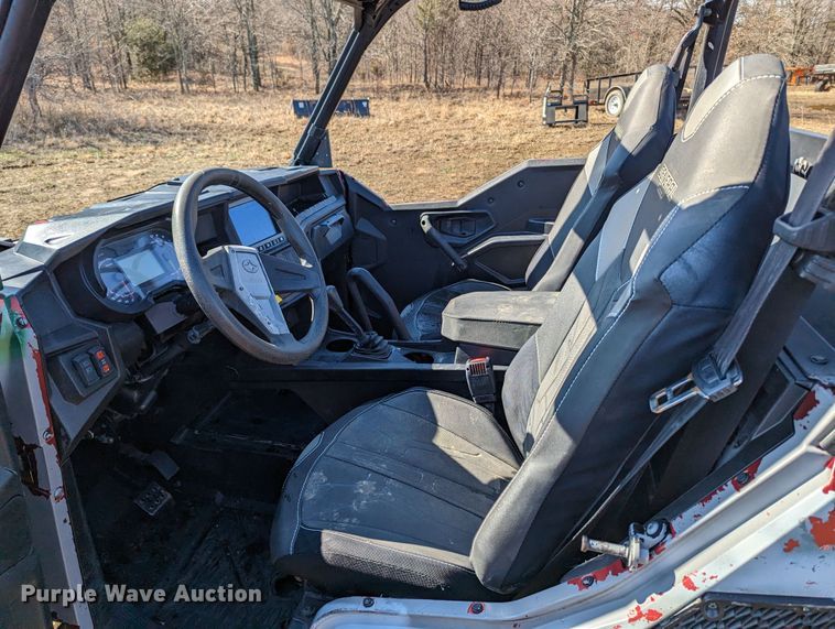 image for item LF9698 2018 Polaris General  utility vehicle