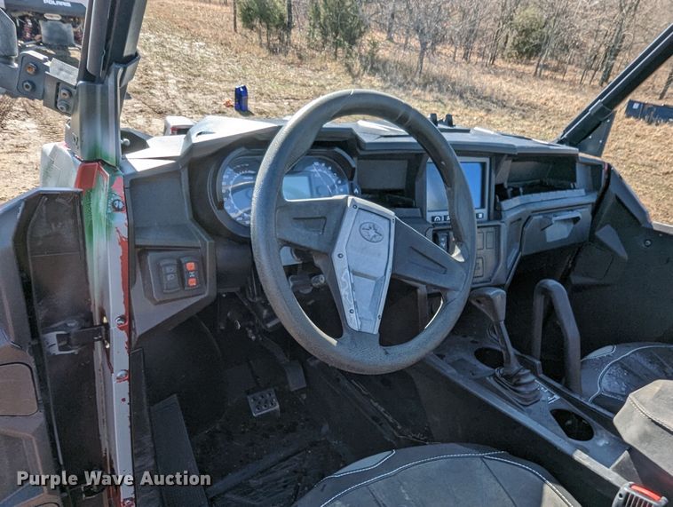 image for item LF9698 2018 Polaris General  utility vehicle