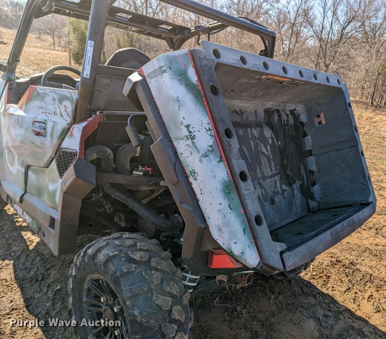 image for item LF9698 2018 Polaris General  utility vehicle