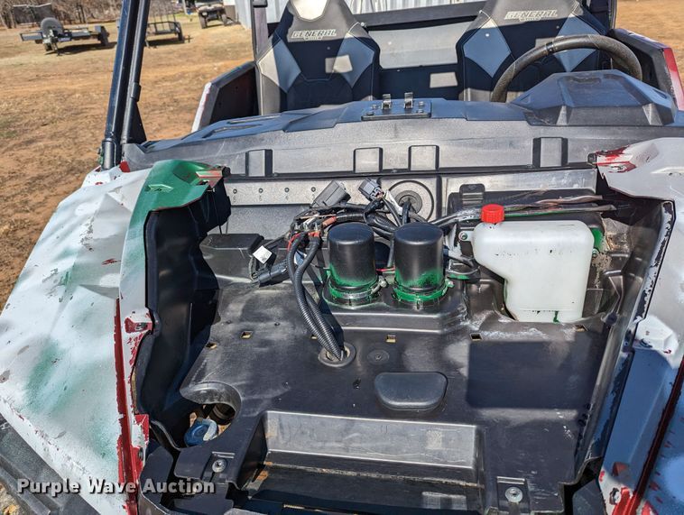 image for item LF9698 2018 Polaris General  utility vehicle