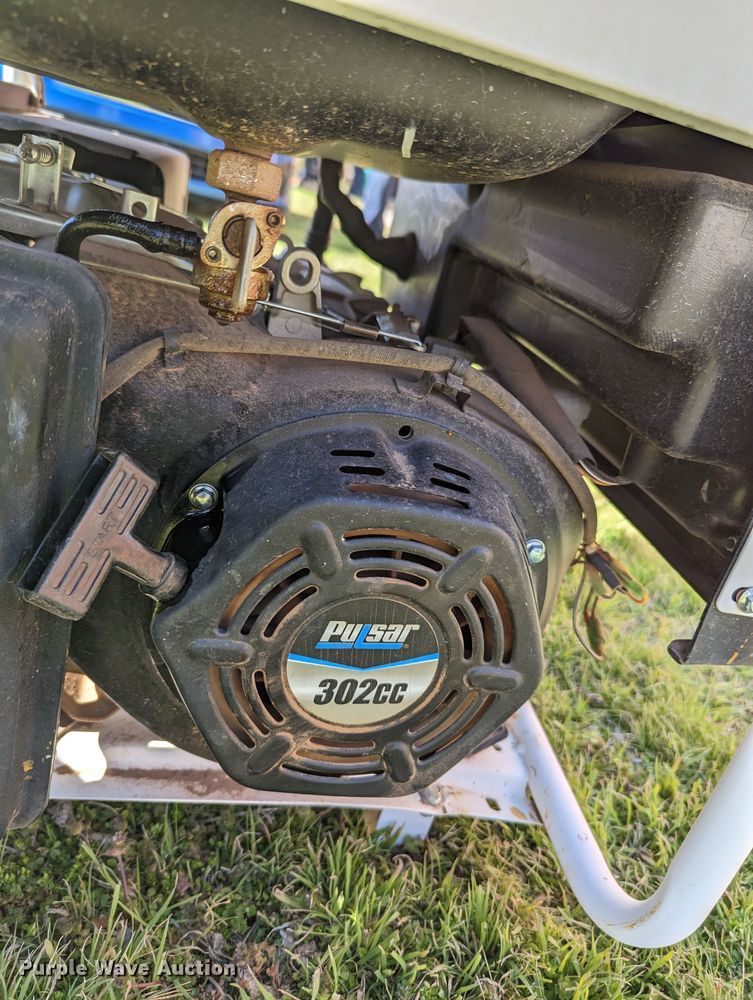 image for item LF9700 Pulsar G6000  generator