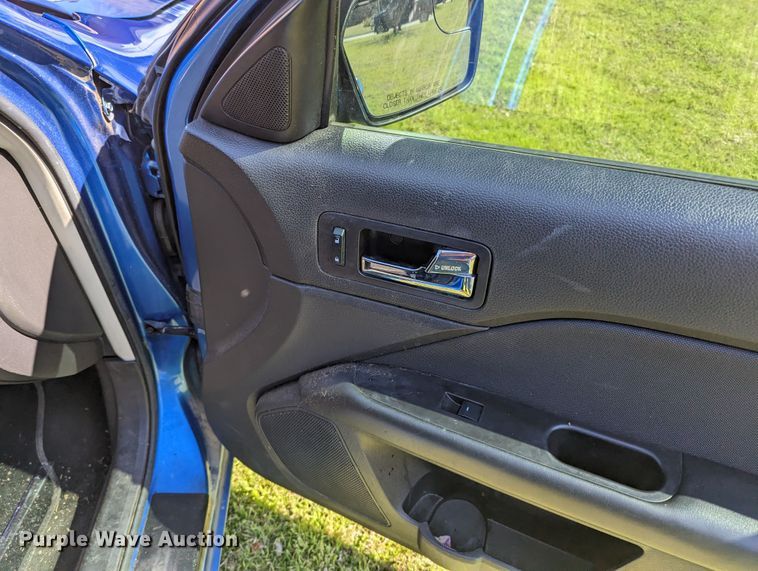 image for item LF9701 2012 Ford Fusion