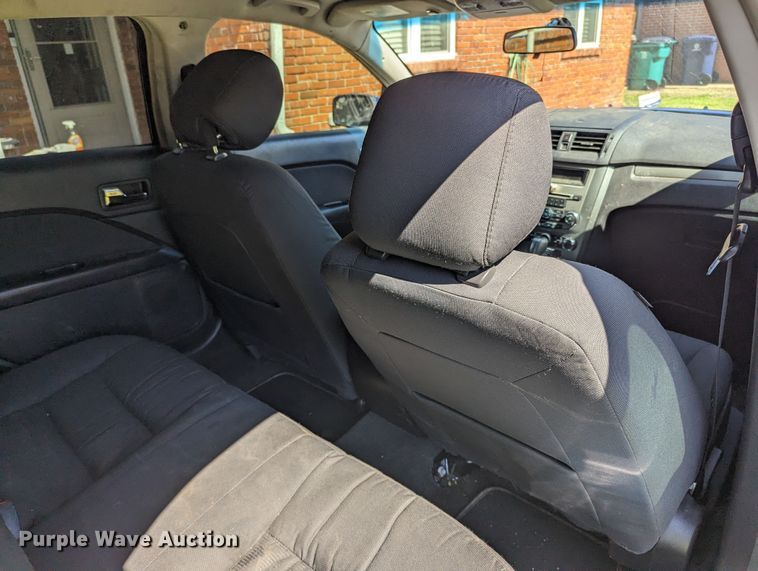 image for item LF9701 2012 Ford Fusion