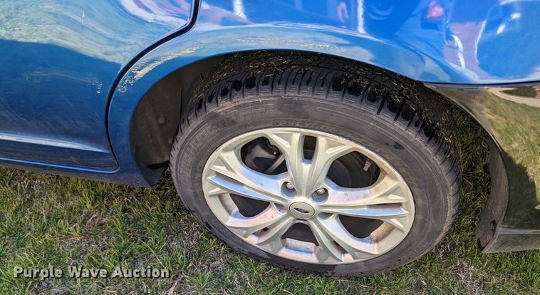 image for item LF9701 2012 Ford Fusion