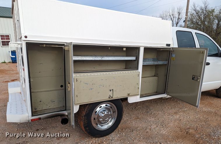 image for item LF9724 2007 Dodge Ram 2500  Quad Cab utility bed pickup truck