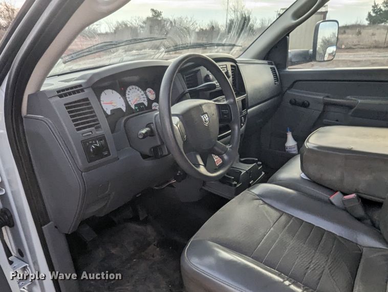 image for item LF9724 2007 Dodge Ram 2500  Quad Cab utility bed pickup truck