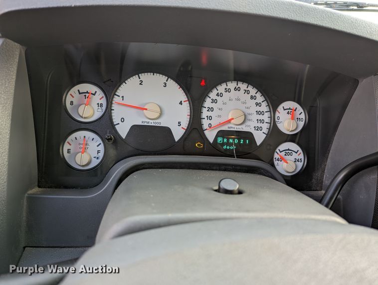 image for item LF9724 2007 Dodge Ram 2500  Quad Cab utility bed pickup truck