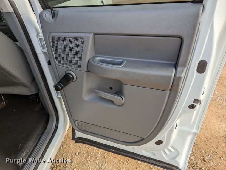 image for item LF9724 2007 Dodge Ram 2500  Quad Cab utility bed pickup truck