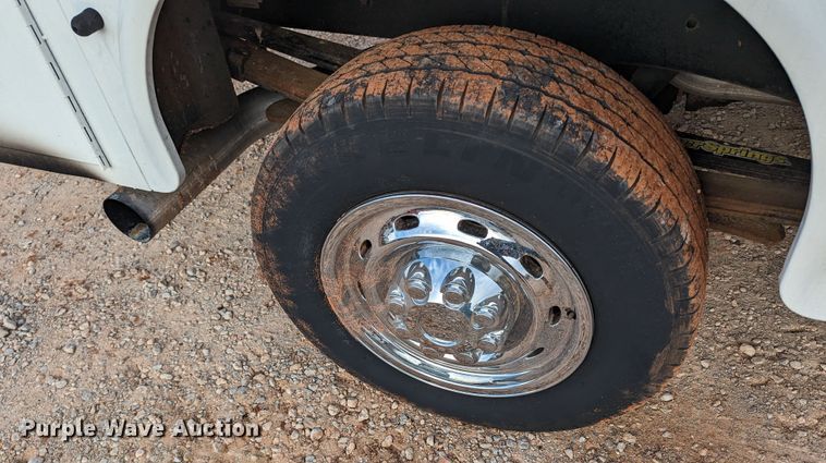 image for item LF9724 2007 Dodge Ram 2500  Quad Cab utility bed pickup truck