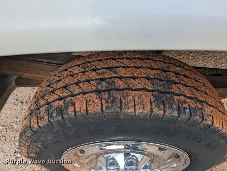 image for item LF9724 2007 Dodge Ram 2500  Quad Cab utility bed pickup truck